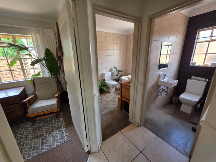 4 Bedroom Property for Sale in Heuwelsig Free State